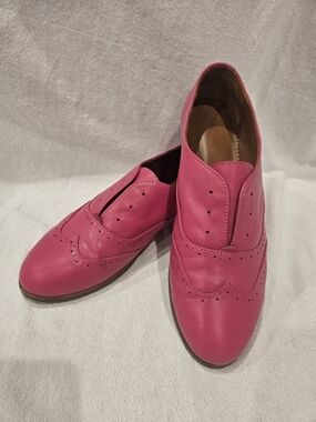 Julia Bo Women's Pink Leather Handcrafted Loafers Flats 10.5